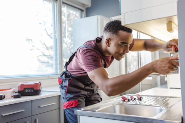 Best Emergency Plumber  in Centerville, MN